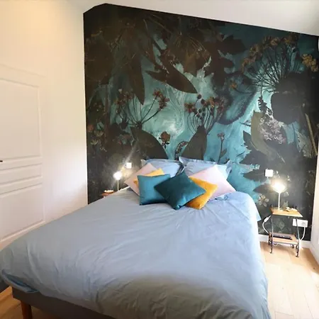 Maison De Caractere Avec Piscine Au Calme, Proche D'aurillac, Ideale Pour Vacances Et Activites En Plein Air - Fr-1-742-299 Jussac