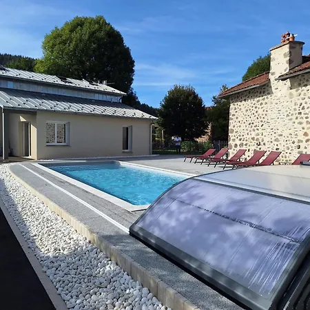 Tatil Evi Maison De Caractere Avec Piscine Au Calme, Proche D'aurillac, Ideale Pour Vacances Et Activites En Plein Air - Fr-1-742-299 Jussac